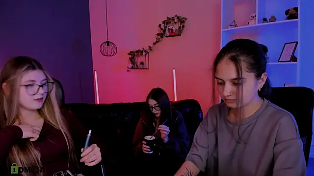 barbara crazy online show from March 28, 9:05 pm