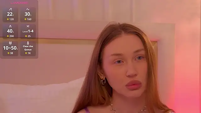 NancySmitts online show from April 12, 3:15 pm