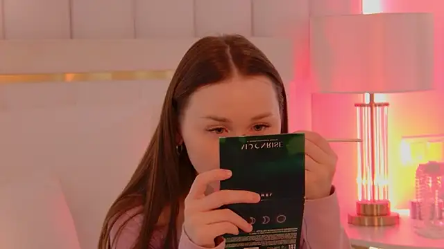 NancySmitts online show from April 26, 3:42 pm