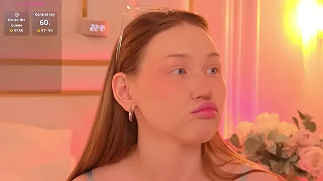 Snapshot of NancySmitts chatting on February 25, 3:56 pm NancySmitts online show from February 25, 3:56 pm