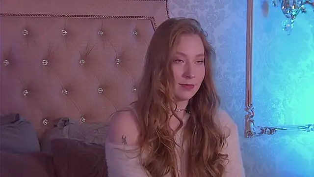 MiaEuphoria  online show from November 7, 3:44 am