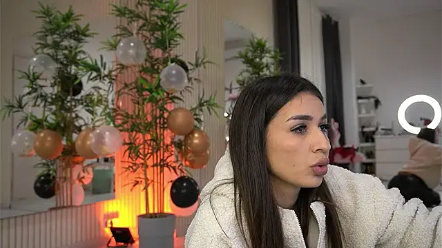 EmmaBlanco online show from November 20, 8:09 pm