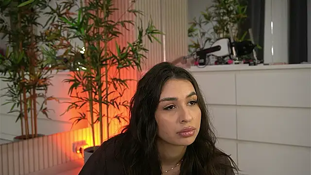 EmmaBlanco online show from March 11, 6:07 am