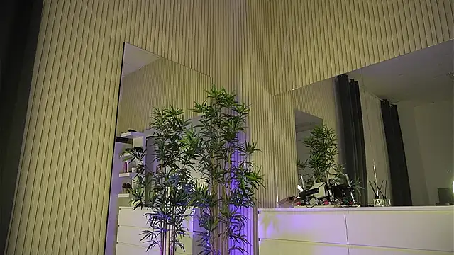 EmmaBlanco online show from March 26, 6:11 am