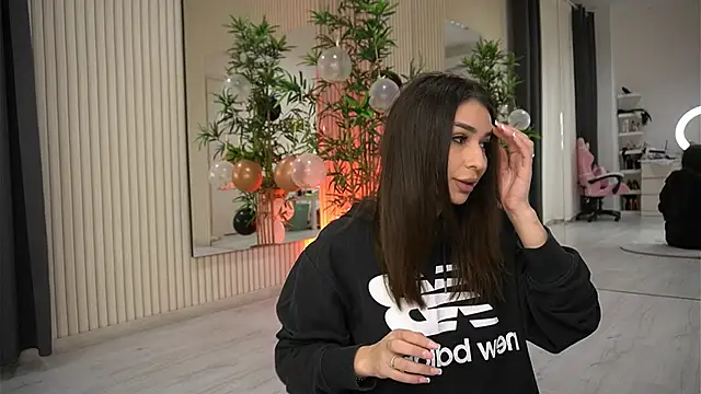 EmmaBlanco online show from November 21, 8:30 pm