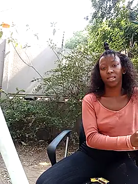 RFeltomWhitJ online show from September 21, 7:57 am