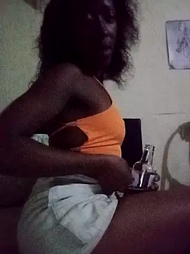 RFeltomWhitJ online show from November 22, 9:13 pm