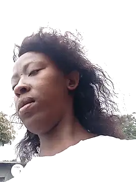 RFeltomWhitJ online show from November 10, 6:29 am