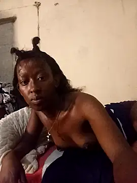 RFeltomWhitJ online show from October 22, 3:39 am