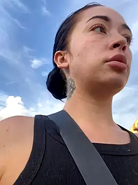 ItsCOCOx online show from September 8, 5:12 pm