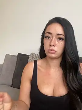 ItsCOCOx online show from September 11, 2:50 pm