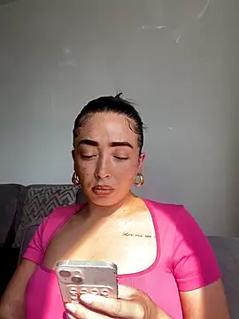 ItsCOCOx online show from September 29, 11:38 am