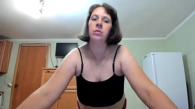 Snapshot of KATTYWARM_ chatting on September 29, 10:48 pm KATTYWARM online show from September 29, 10:48 pm