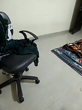 Snapshot of Pihu_Chopra chatting on December 16, 4:44 pm Pihu Chopra online show from December 16, 4:44 pm