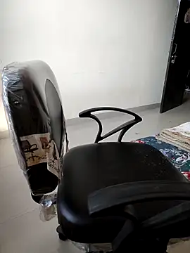 Snapshot of Pihu_Chopra chatting on October 17, 3:43 am Pihu Chopra online show from October 17, 3:43 am