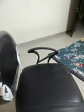 Snapshot of Pihu_Chopra chatting on October 11, 3:24 pm Pihu Chopra online show from October 11, 3:24 pm