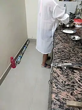 Snapshot of Pihu_Chopra chatting on September 22, 3:51 pm Pihu Chopra online show from September 22, 3:51 pm