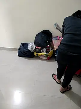 Pihu Chopra online show from November 9, 2:32 pm