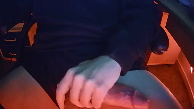 Young Dutch Cock online show from January 12, 1:40 pm