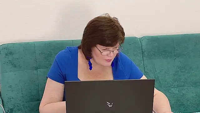 Sandra Sunrise online show from December 2, 9:44 am