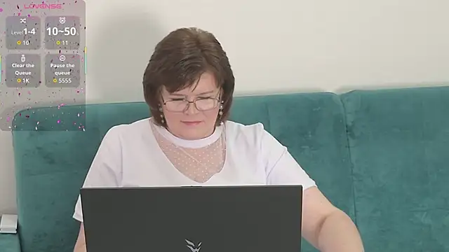 Snapshot of Sandra_Sunrise chatting on September 21, 9:03 am Sandra Sunrise online show from September 21, 9:03 am