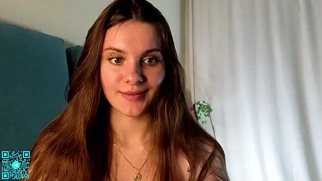 chloemilka online show from March 27, 5:25 pm