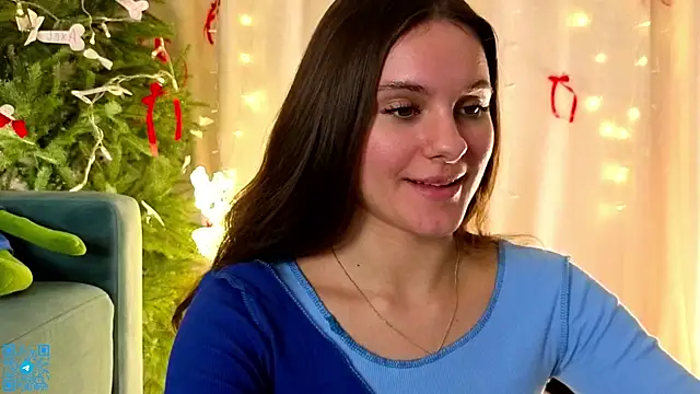 chloemilka online show from December 20, 7:17 pm