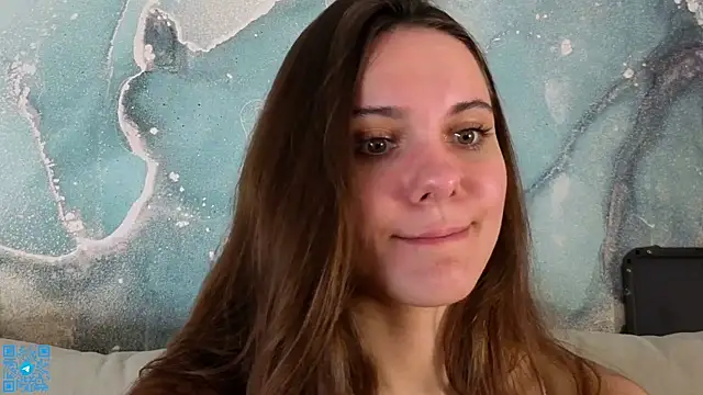 Snapshot of chloemilka chatting on June 8, 7:14 pm chloemilka online show from June 8, 7:14 pm