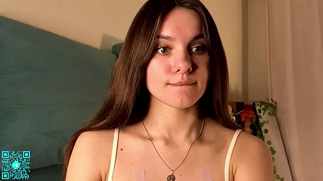 chloemilka online show from March 14, 7:31 pm