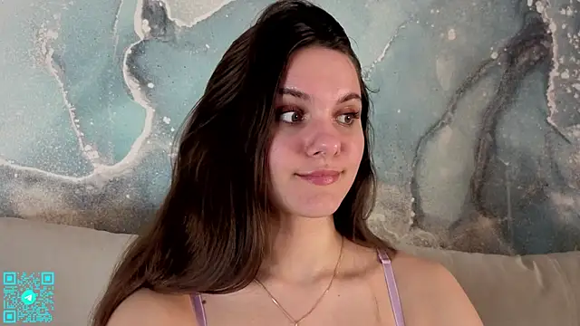 chloemilka online show from April 12, 5:27 pm