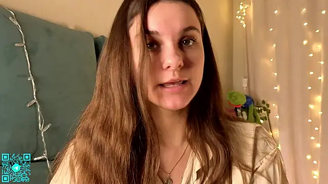 chloemilka online show from February 12, 5:23 pm