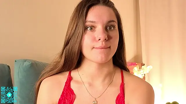 chloemilka online show from December 5, 7:45 pm