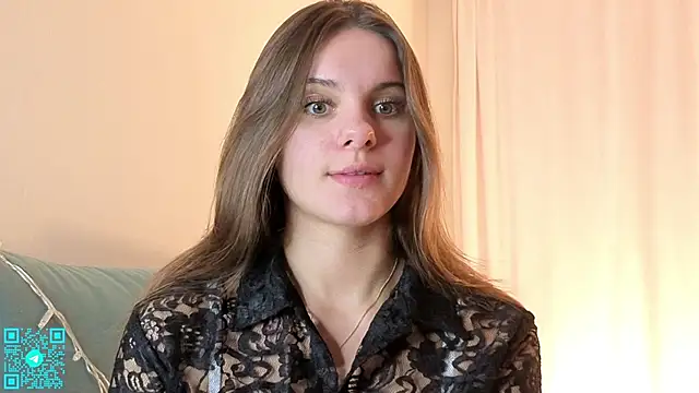 chloemilka online show from November 17, 5:39 pm