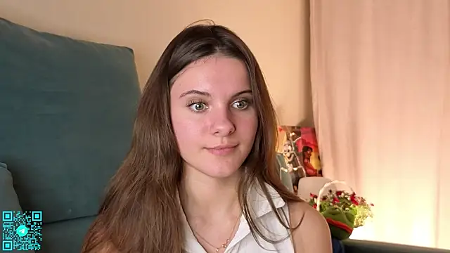 chloemilka online show from November 9, 5:28 pm