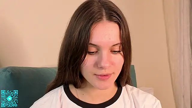 chloemilka online show from September 29, 5:51 pm