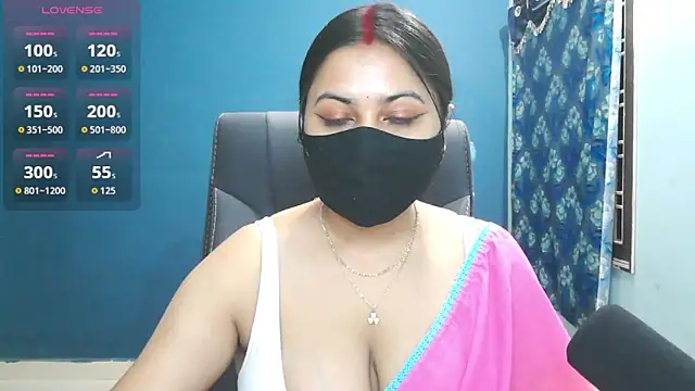 Snapshot of SassyWildCouple chatting on November 29, 12:49 pm SassyWildCouple online show from November 29, 12:49 pm