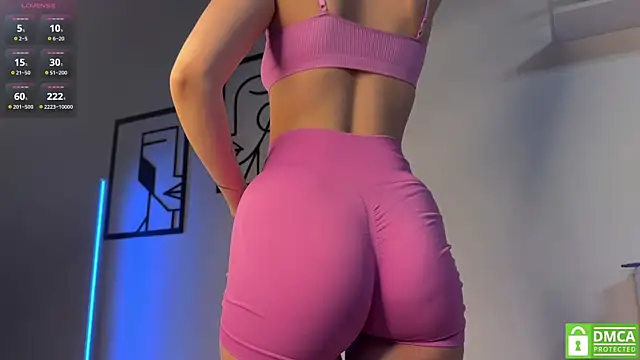 LolaTeaseX online show from November 17, 3:21 am