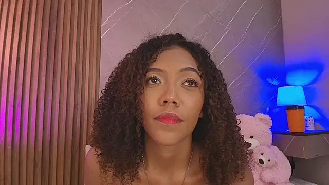 biancaa 18 online show from June 2, 7:25 pm