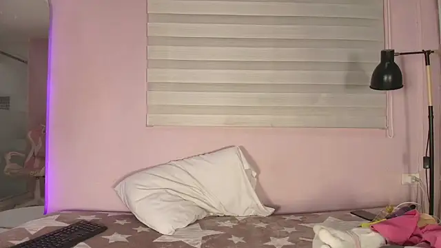 biancaa 18 online show from September 15, 7:58 pm