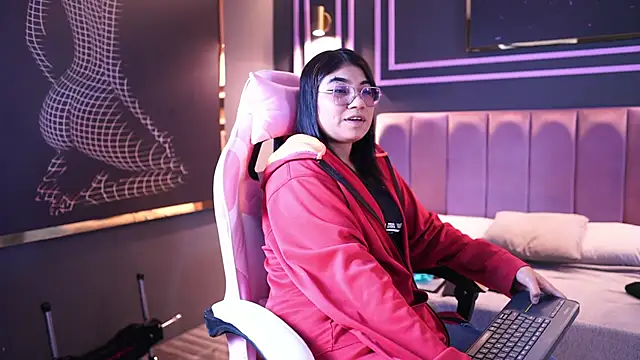 Roma hells online show from September 30, 7:09 pm