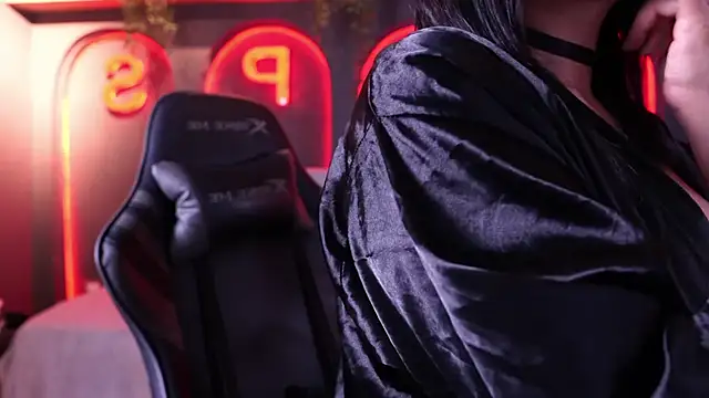 Roma hells online show from September 18, 6:44 pm