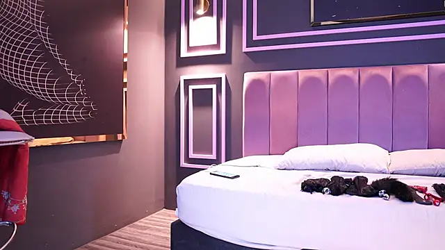 Roma hells online show from September 27, 6:47 pm