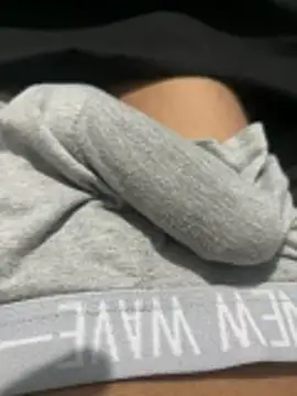 Snapshot of Coloureddickforyou chatting on December 16, 9:52 pm Coloureddickforyou online show from December 16, 9:52 pm