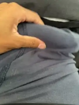 Snapshot of Coloureddickforyou chatting on December 14, 1:17 pm Coloureddickforyou online show from December 14, 1:17 pm