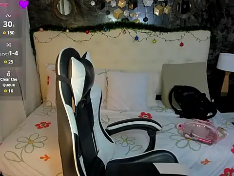 salome rojas  online show from December 17, 8:25 pm