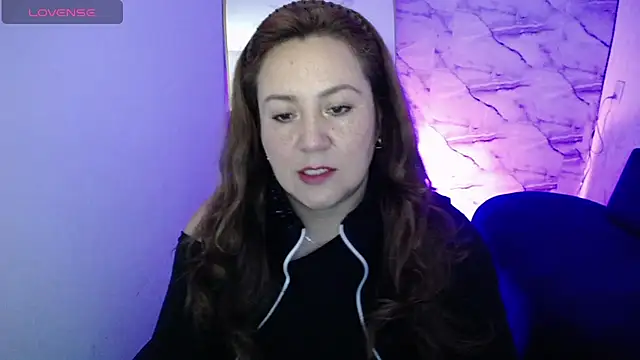 camixxx m online show from February 10, 1:32 pm