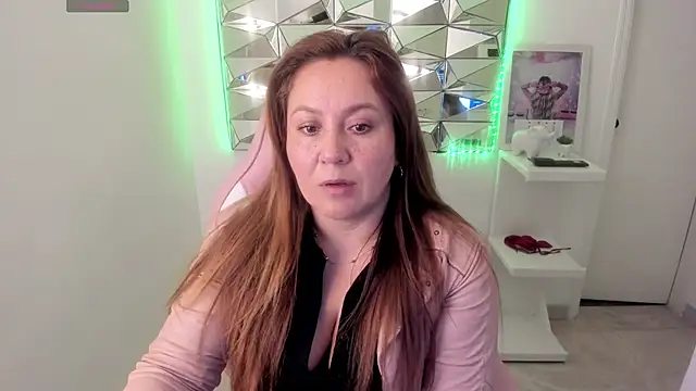 camixxx m online show from October 15, 1:08 pm