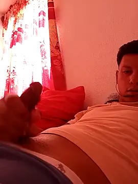 Exxddxxy online show from May 7, 3:48 pm