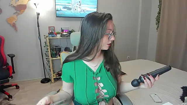 wwow meow online show from February 6, 3:19 pm