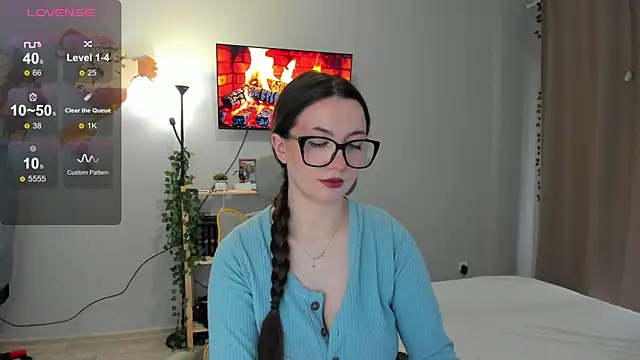 wwow meow online show from April 18, 7:11 am